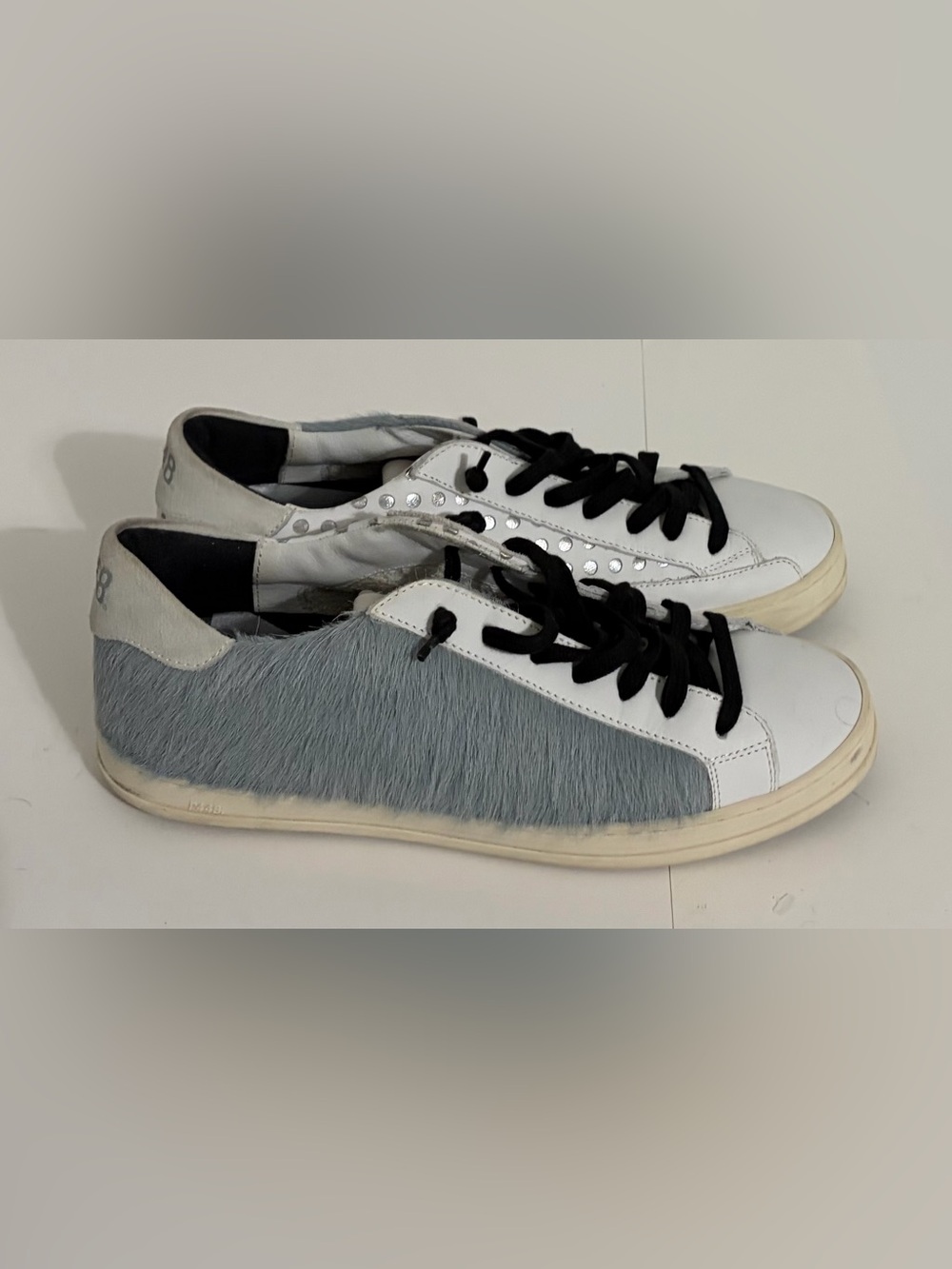 P448 JohnBS Skuba Low
Top Sneaker